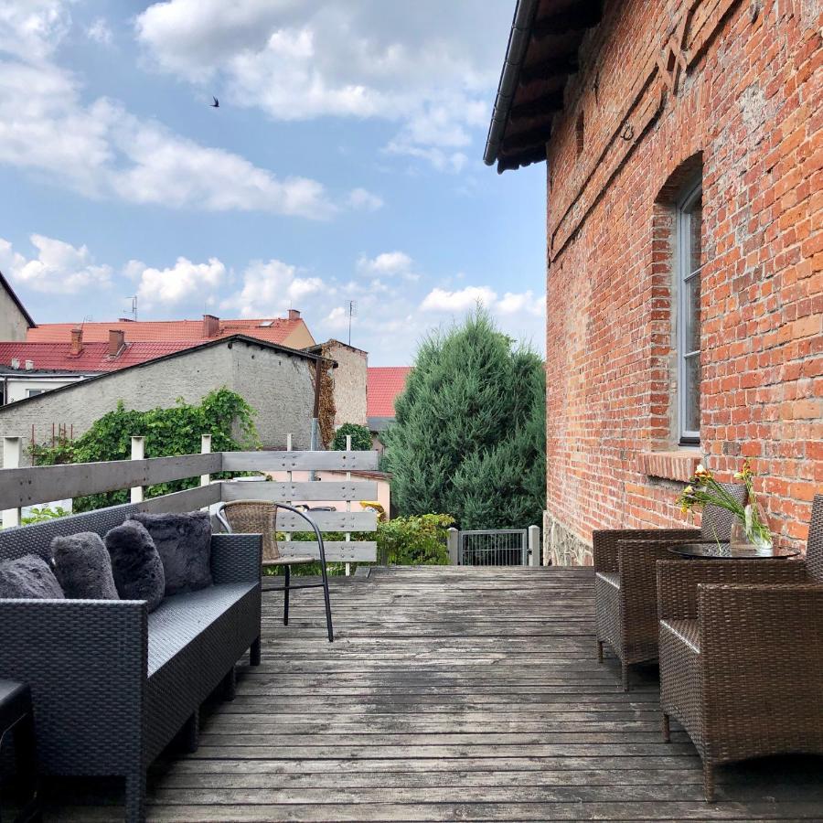 Apartamenty Stara Winiarnia Wałcz Exteriör bild