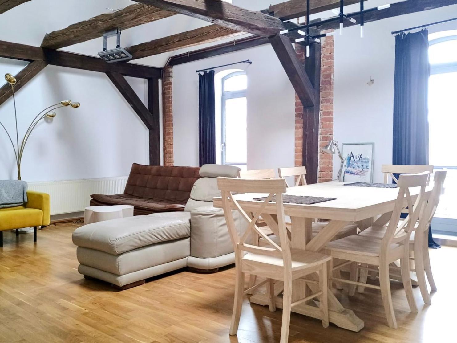 Apartamenty Stara Winiarnia Wałcz Exteriör bild